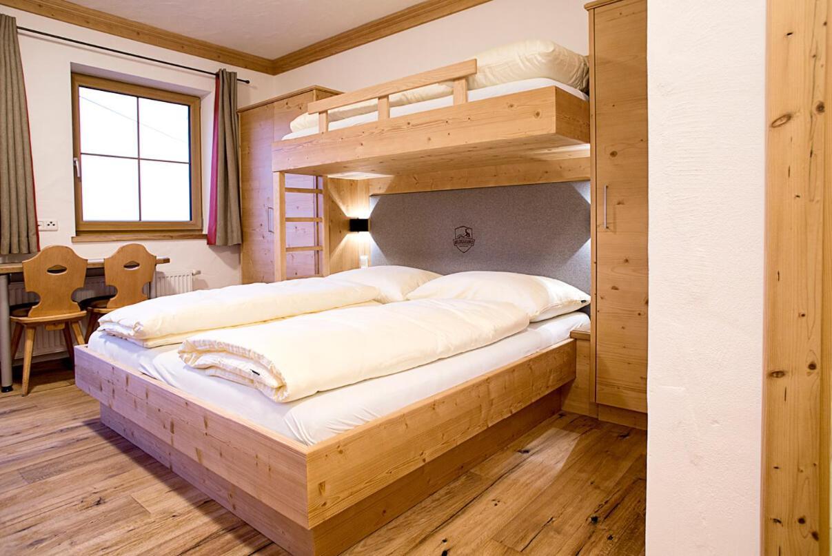 Hotel Wildkogelhaus à Bramberg am Wildkogel Extérieur photo
